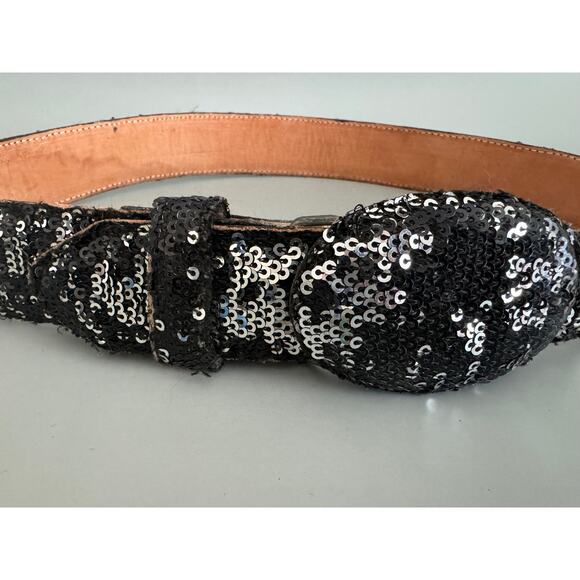 Vintage Black and Silver Sequin Belt Leather Lining Size 24 - Picture 3 of 6